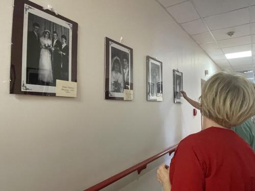 Warmińskie Historie Miłosne w Portretach Ślubnych Zaklęte - wystawa fotografii ukazująca tradycje ceremonii ślubnej